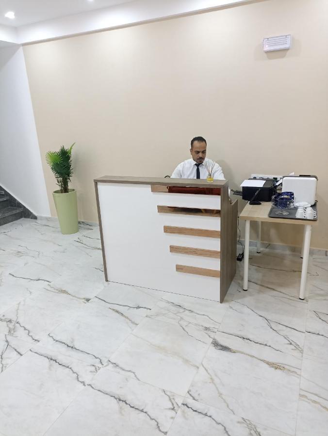 Mji Group Hotel Тан-Тан Екстериор снимка
