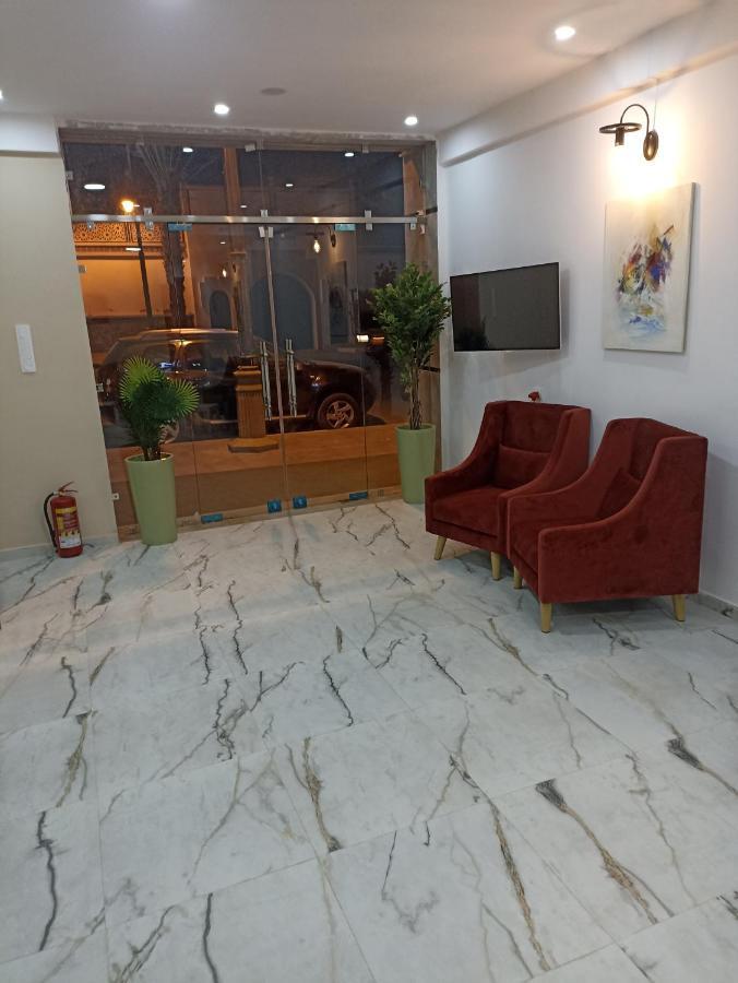 Mji Group Hotel Тан-Тан Екстериор снимка