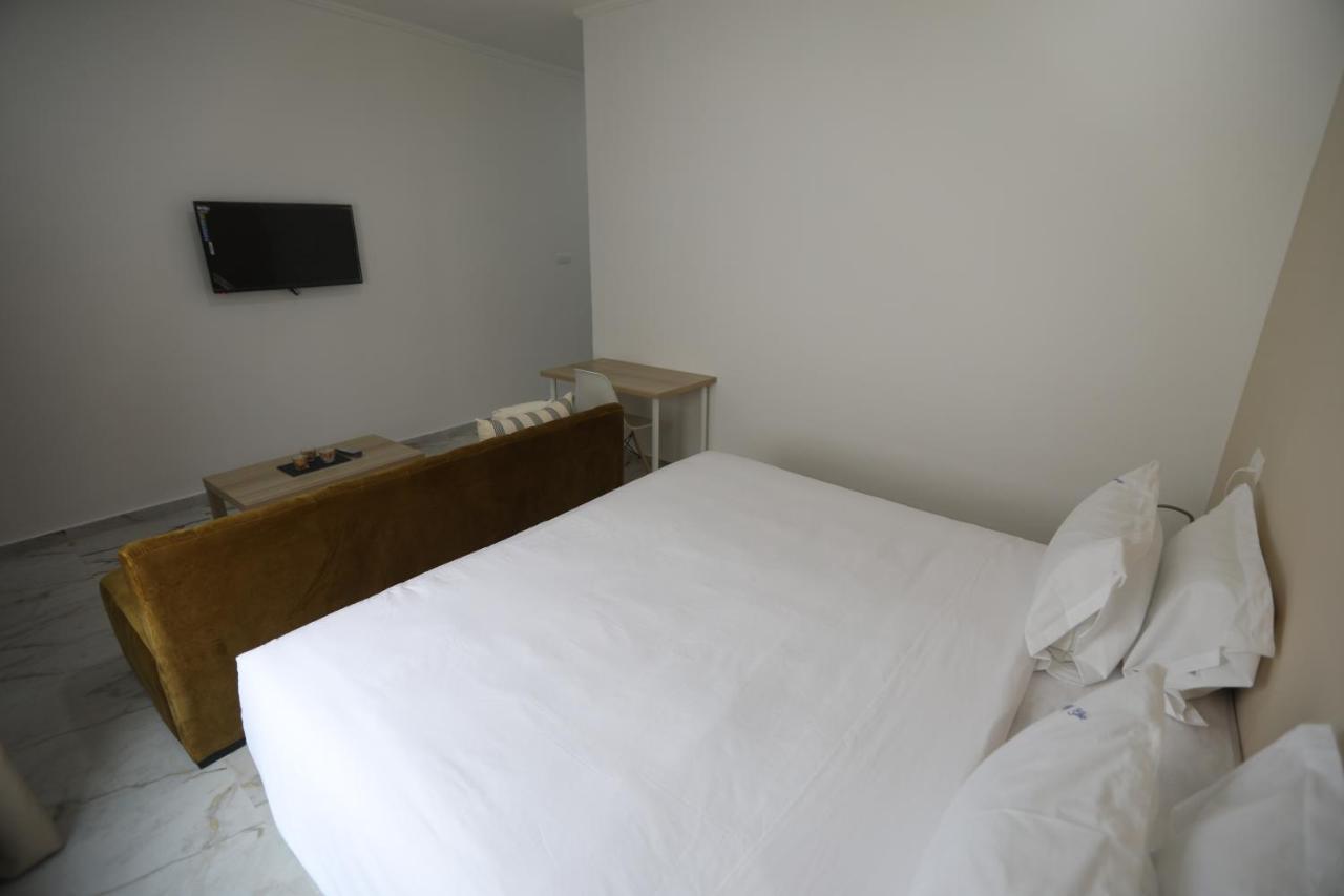 Mji Group Hotel Тан-Тан Екстериор снимка