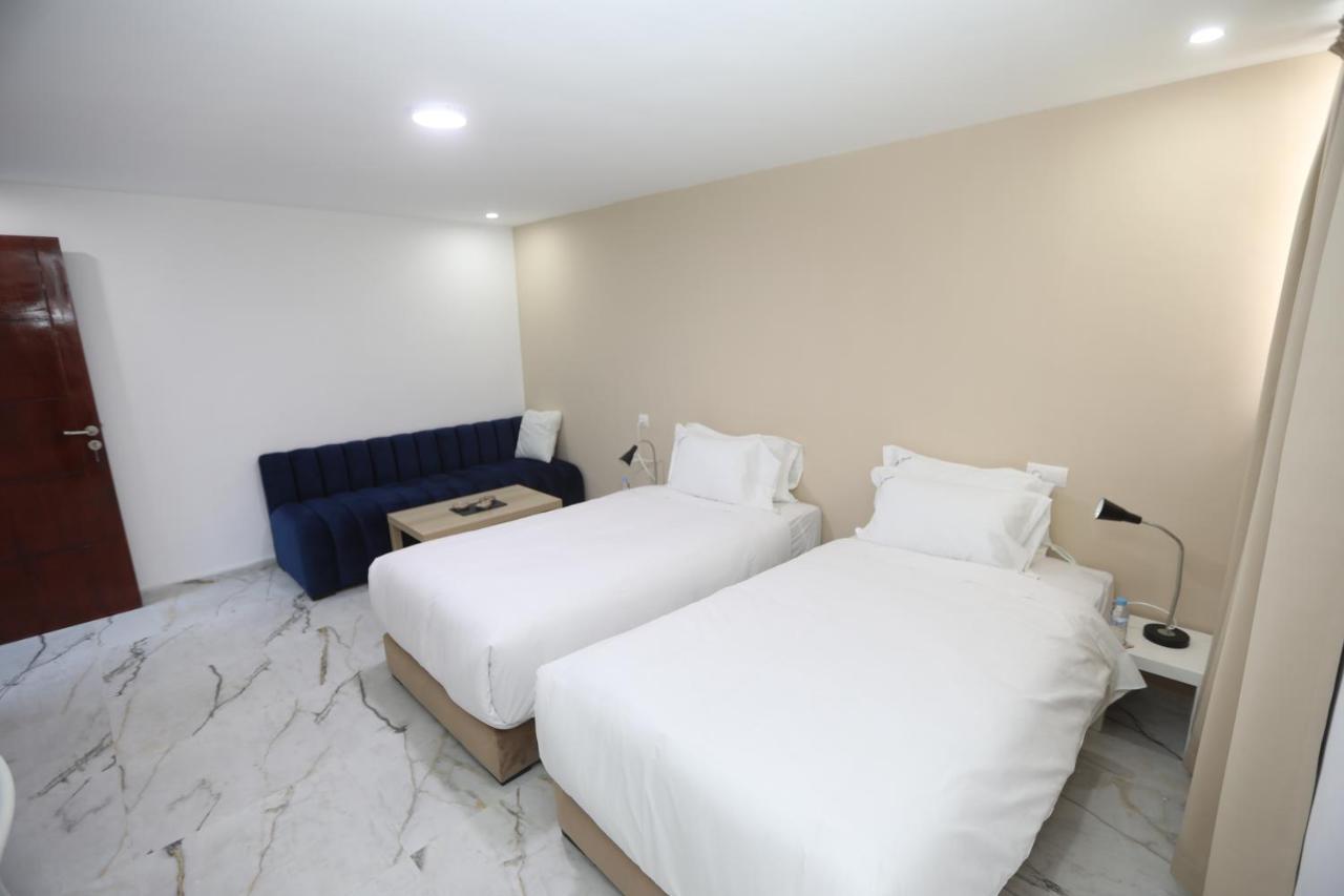 Mji Group Hotel Тан-Тан Екстериор снимка